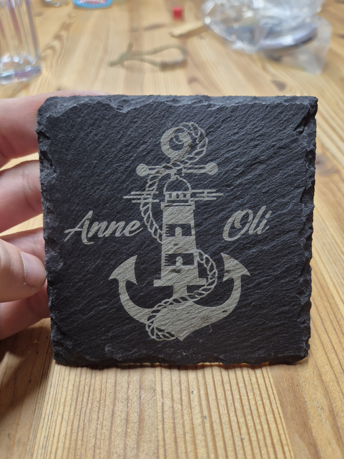 Lasergravur auf Schiefer